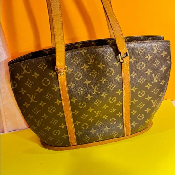 Louis Vuitton Monogram The Babylon Brown and Tan Tote bag - Picture 4 of 14